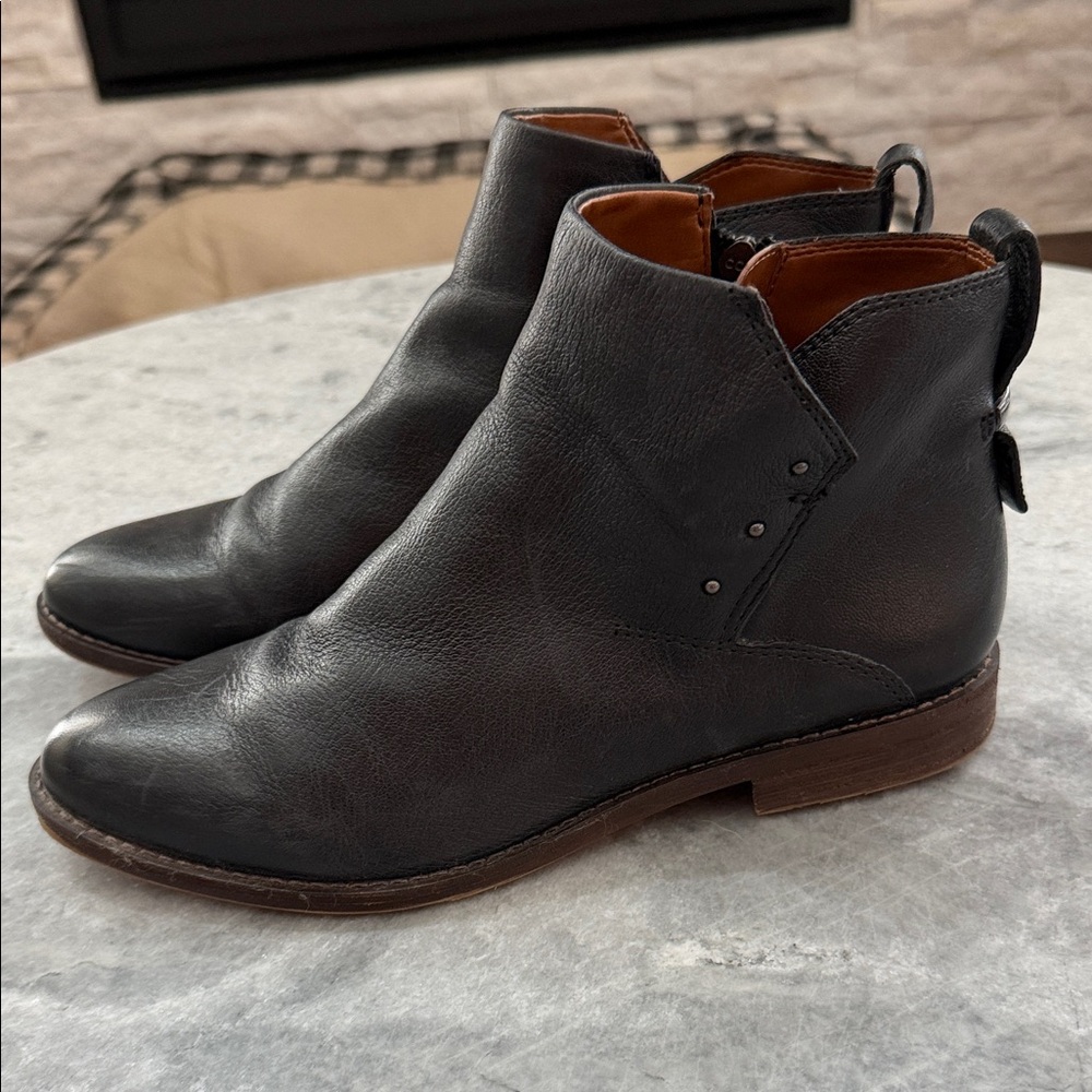Franco Sarto women’s Owen Black Leather Ankle Booties